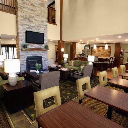 Staybridge Suites St Louis - Westport By Ihg Maryland Heights Bagian luar foto