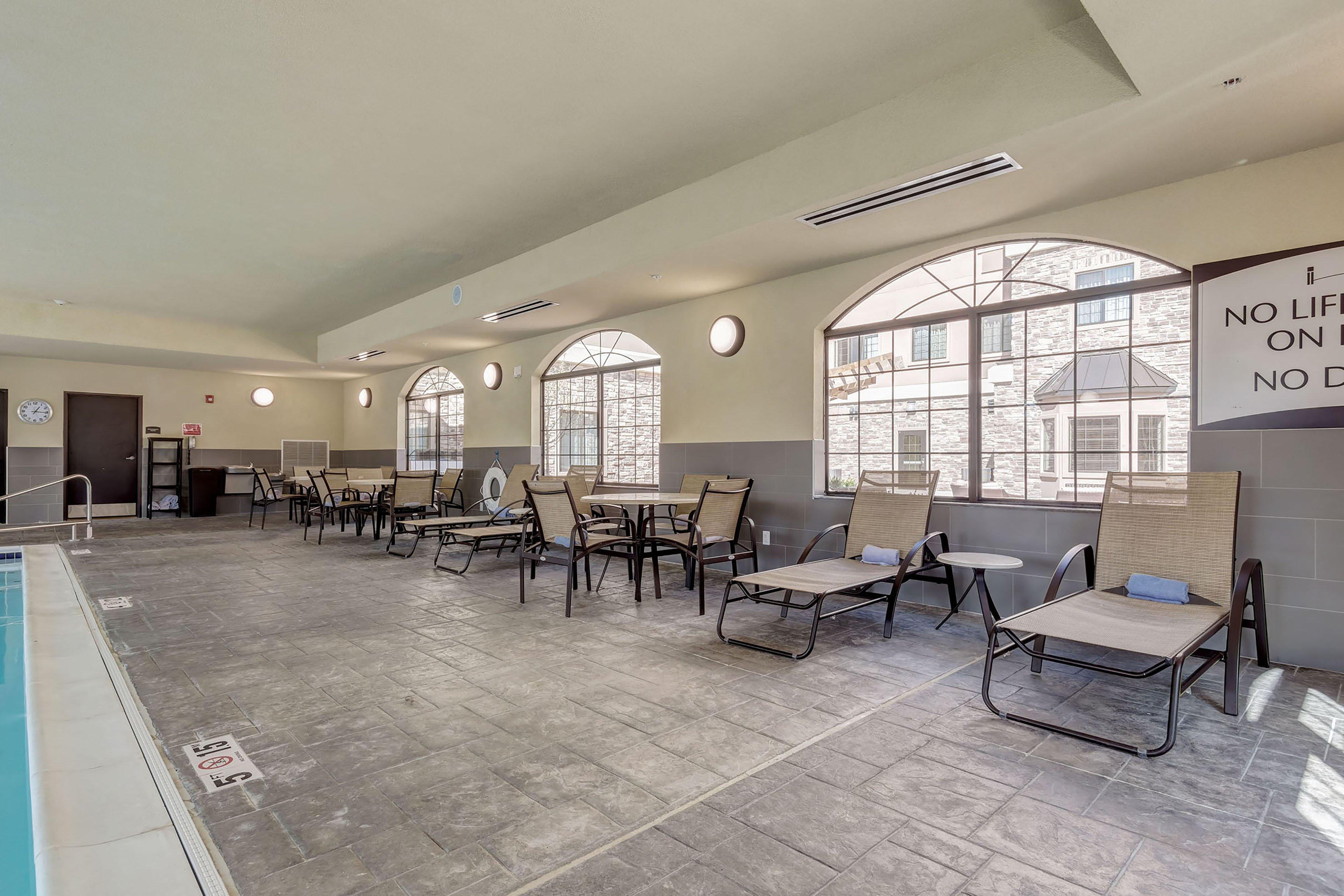 Staybridge Suites St Louis - Westport By Ihg Maryland Heights Bagian luar foto
