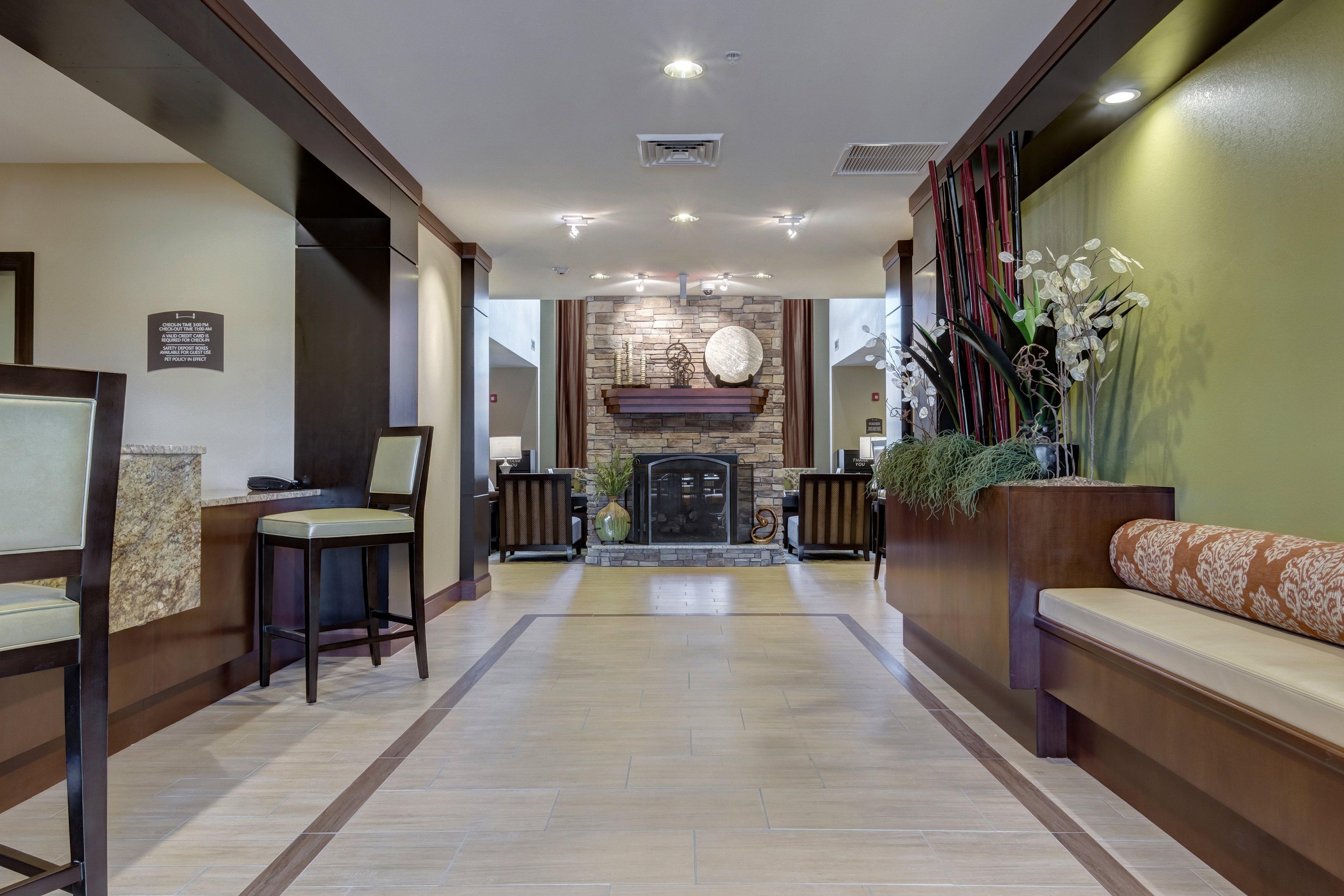 Staybridge Suites St Louis - Westport By Ihg Maryland Heights Bagian luar foto