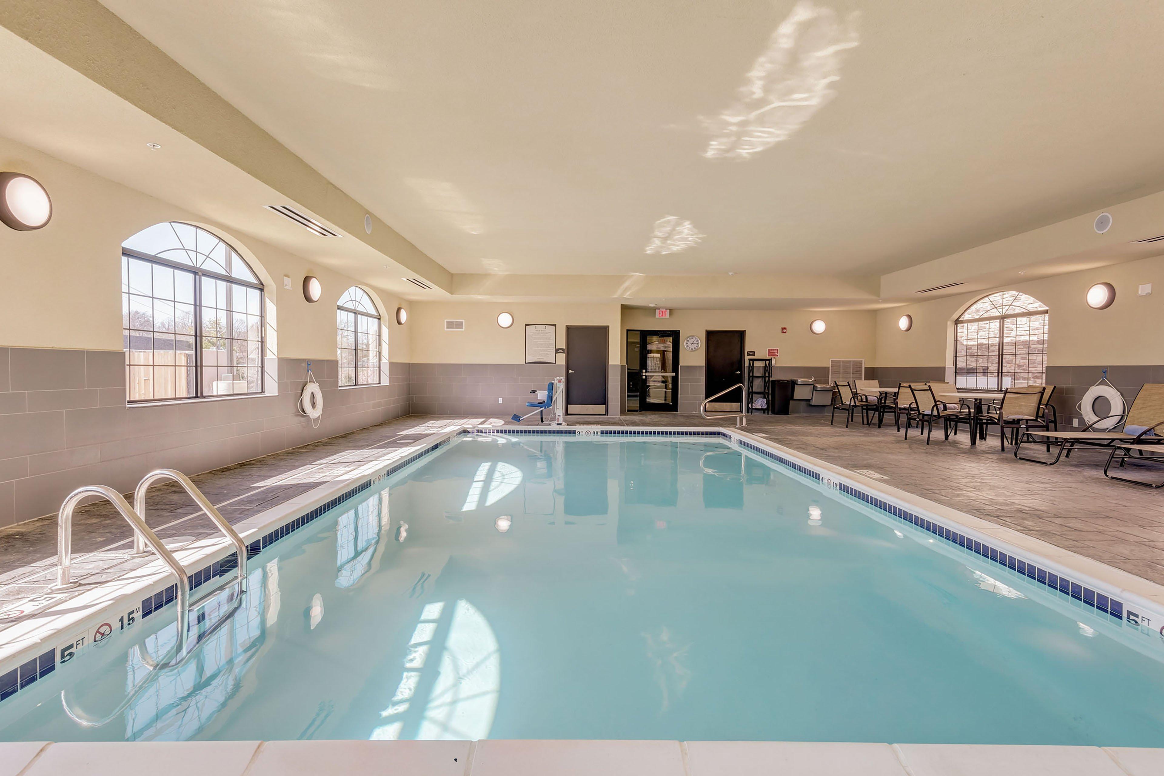Staybridge Suites St Louis - Westport By Ihg Maryland Heights Bagian luar foto
