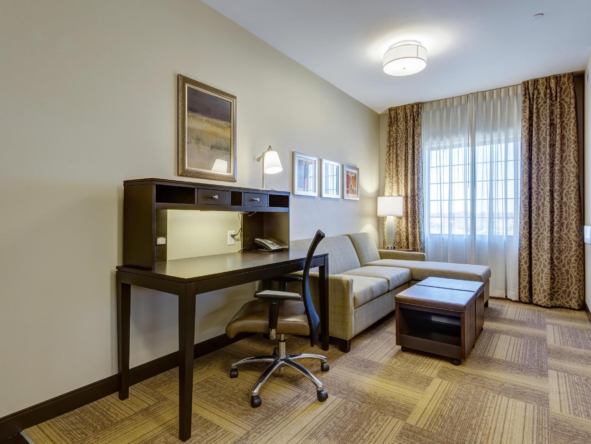 Staybridge Suites St Louis - Westport By Ihg Maryland Heights Bagian luar foto